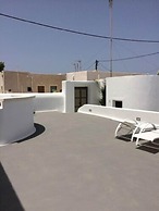 Ayoba Santorini