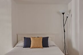 Ayoba Santorini