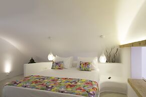Ayoba Santorini