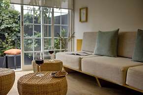 Reforma Guest House