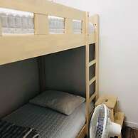 Orange Guesthouse - Hostel