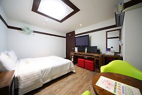 Castle Motel Iksan