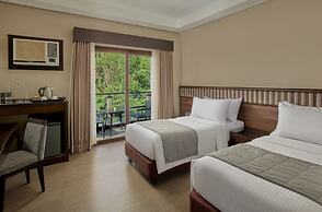 Two Seasons Coron Bayside Hotel