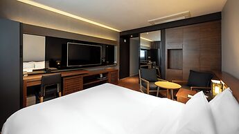 Golden Business Hotel