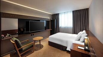 Golden Business Hotel