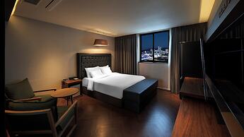 Golden Business Hotel