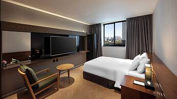 Golden Business Hotel