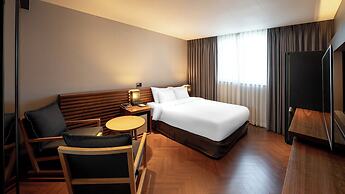 Golden Business Hotel