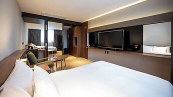 Golden Business Hotel