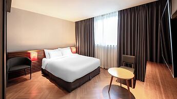 Golden Business Hotel