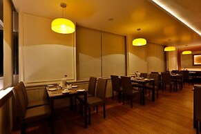 The Link 83 Mandalay Boutique Hotel