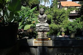 Suastika Bed and Breakfast