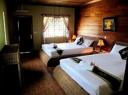 Atmaland Resort