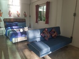 Nan De Panna Riverside Homestay