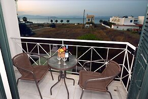 Koukounari Apartments
