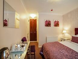 Lemonfield Hotel