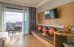 Ava Sea Krabi Resort