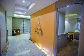 Efcee Sarovar Premiere Bhavnagar