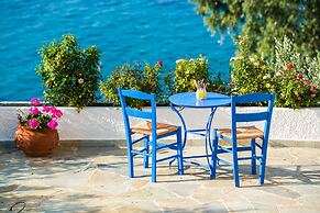 Maria Plomari Apartments