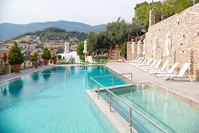 Maria Plomari Apartments