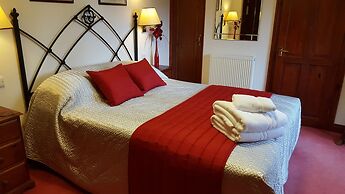 Walnut Tree Hotel