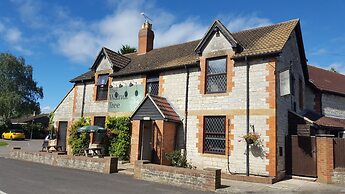Walnut Tree Hotel