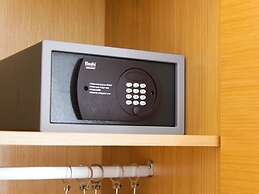 Smarts Hotel