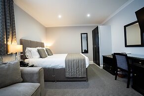New Inn Hotel