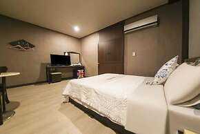 Zen Motel