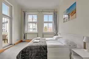 Grand Apartments