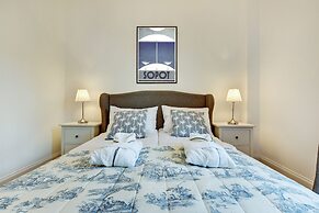 Grand Apartments