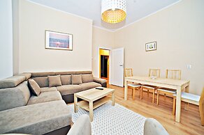 Grand Apartments