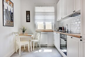 Grand Apartments