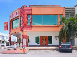 Night Queen Hotel