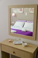 Hotel Lux