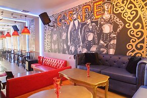 Hotel Lux