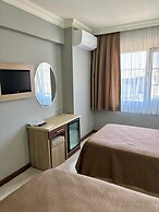 Gold Hotel