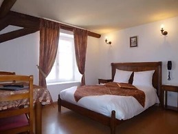 Hôtel Résidence La Cour du Bailli