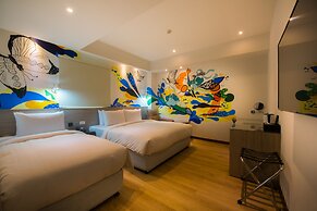 Legend Hotel Pier 2