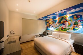Legend Hotel Pier 2
