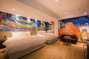 Legend Hotel Pier 2