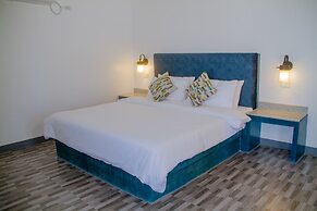 La Playa Estrella Beach Resort