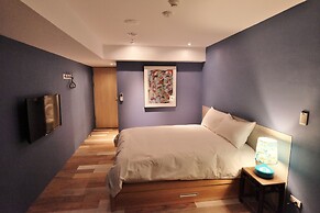 Happy Inn
