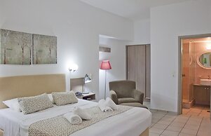 Hotel Christina