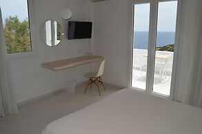 Faros Resort Hotel
