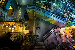 Oliving Residence