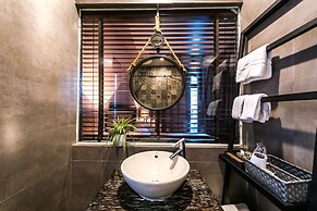 Oliving Residence