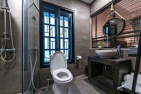 Oliving Residence