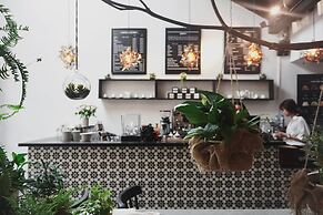 Oliving Residence