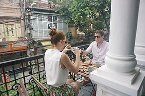Oliving Residence